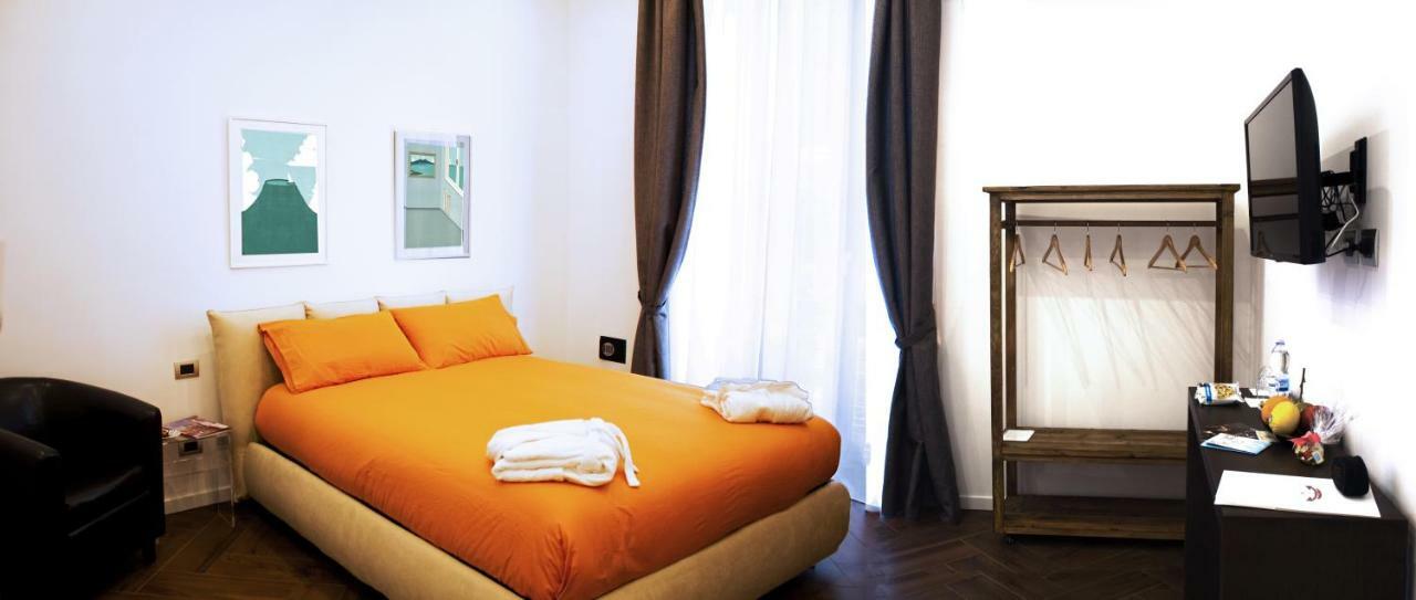 Agora' Dei Mille Bed and Breakfast Neapel Exteriör bild