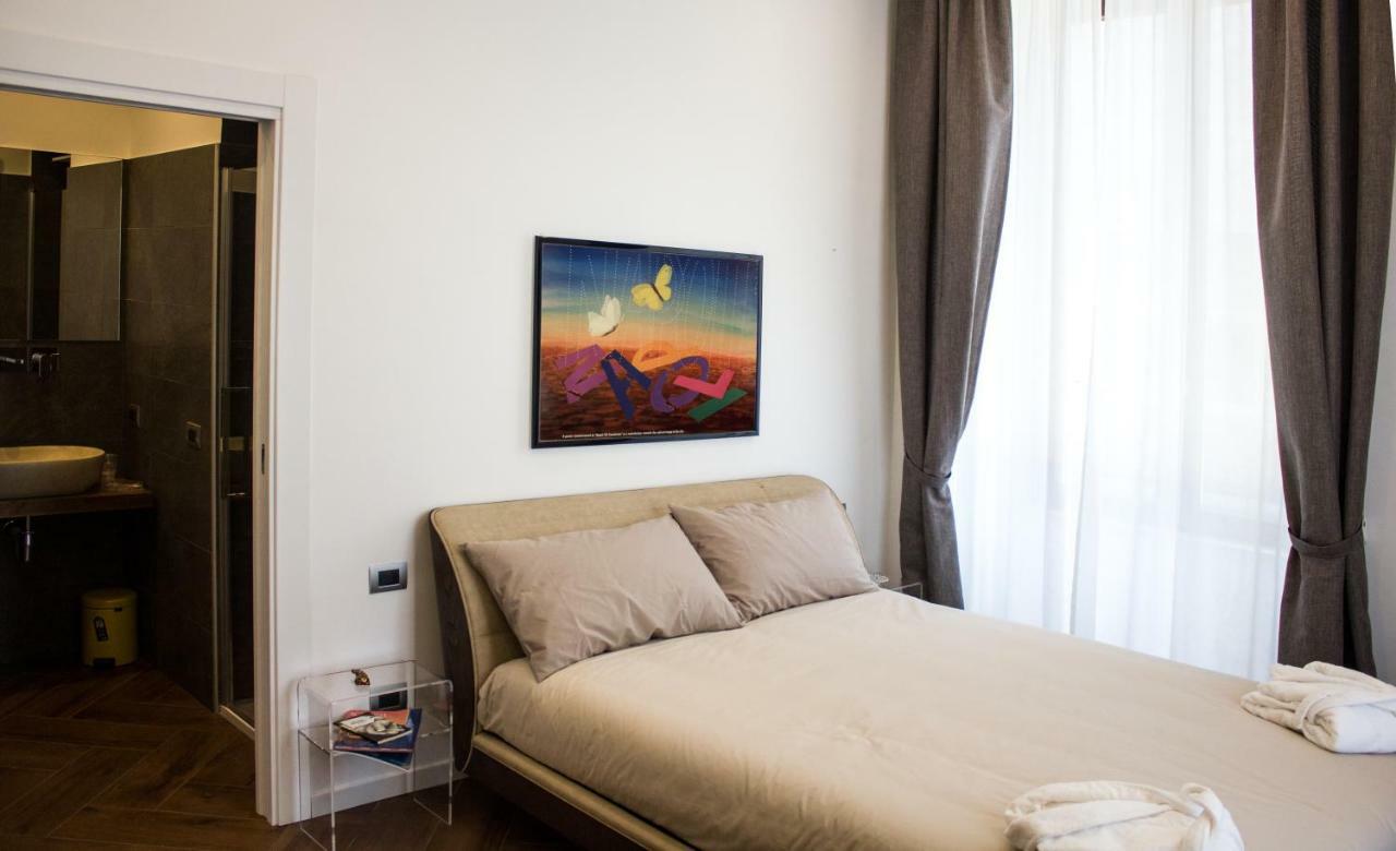 Agora' Dei Mille Bed and Breakfast Neapel Exteriör bild